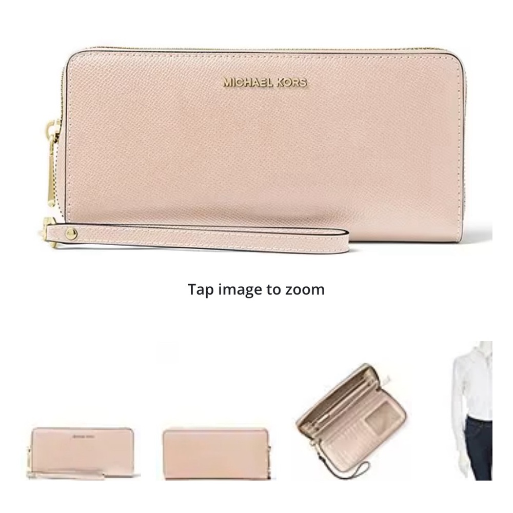 Michael Kors Gold-Tone Jet Set Multifunction Phone Wristlet color soft pink